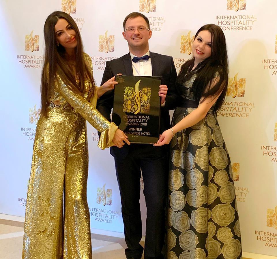 Nadiya Hotel Ivano-Frankivsk Ngoại thất bức ảnh