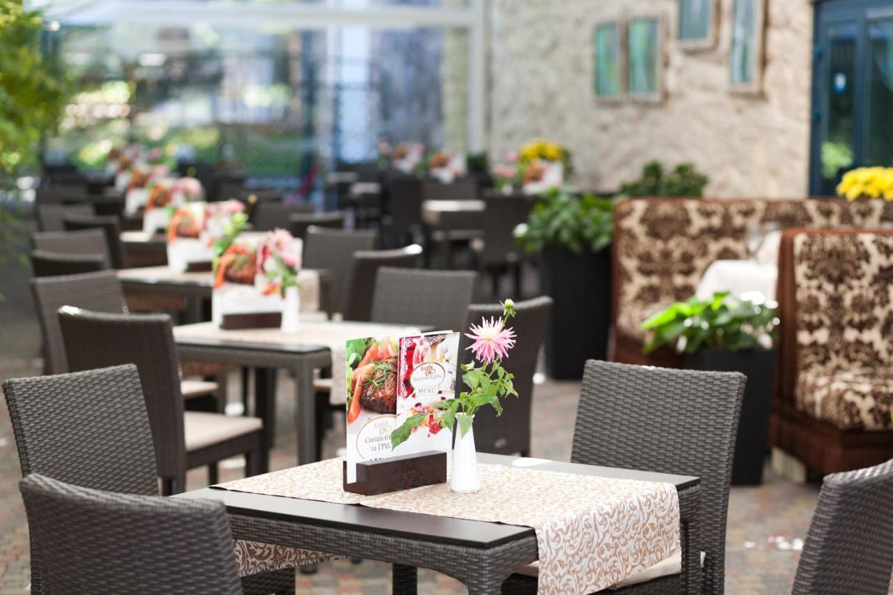 Nadiya Hotel Ivano-Frankivsk Ngoại thất bức ảnh